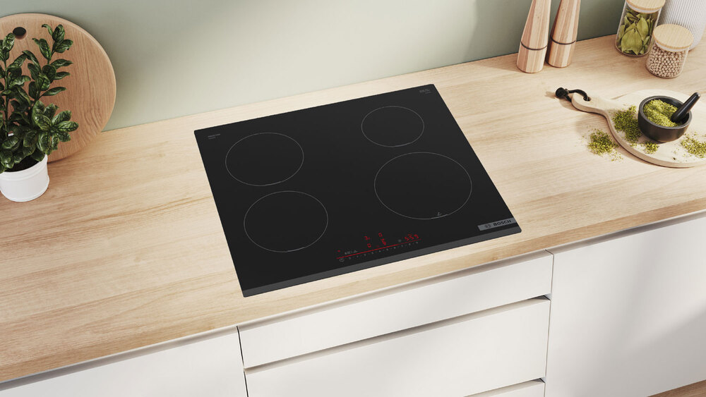 Поверхность индукционная Bosch PIE 631HB1E Serie 6 черный фото