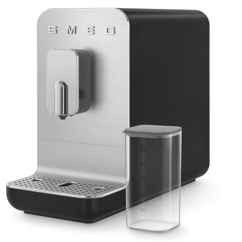 Кофемашина Smeg BCC13BLMEU черный Кофемашина Smeg BCC13BLMEU черный фото
