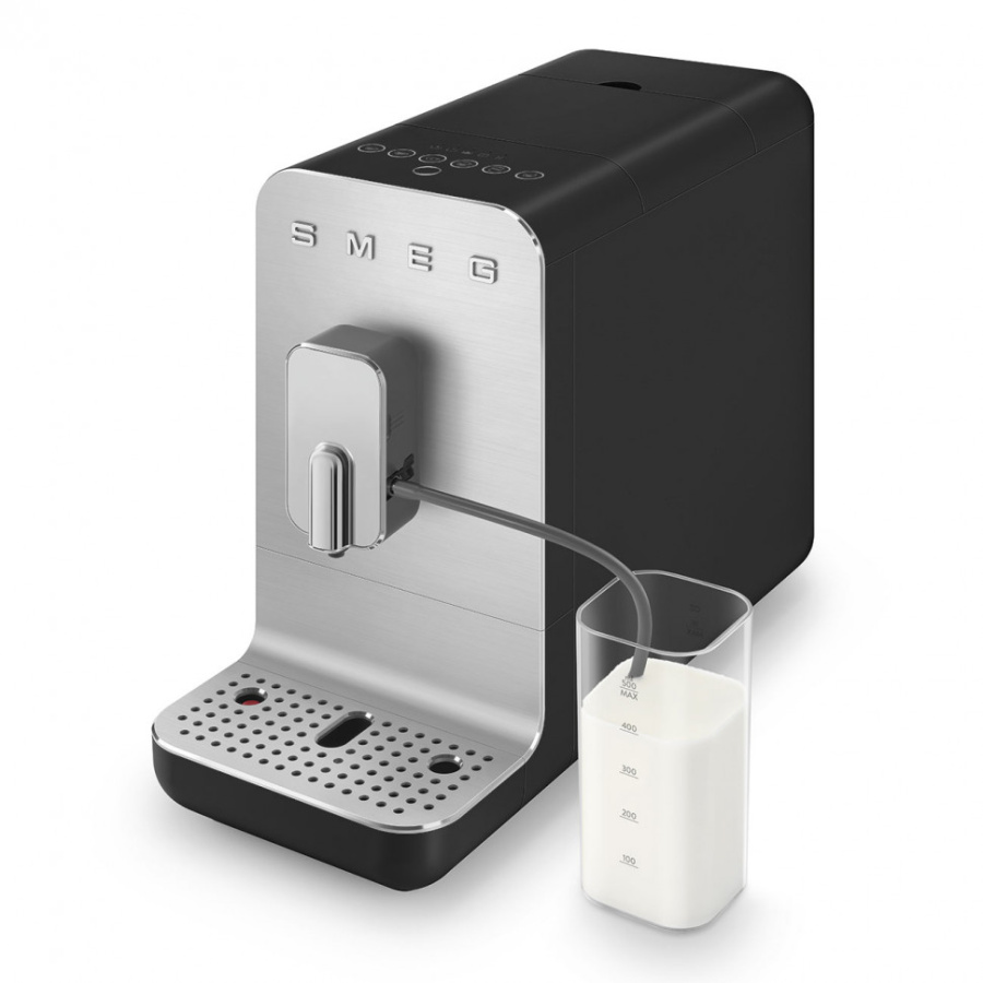 Кофемашина Smeg BCC13BLMEU черный Кофемашина Smeg BCC13BLMEU черный фото