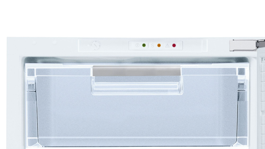 MCSA01657372_GUD15A50_PGA3_def