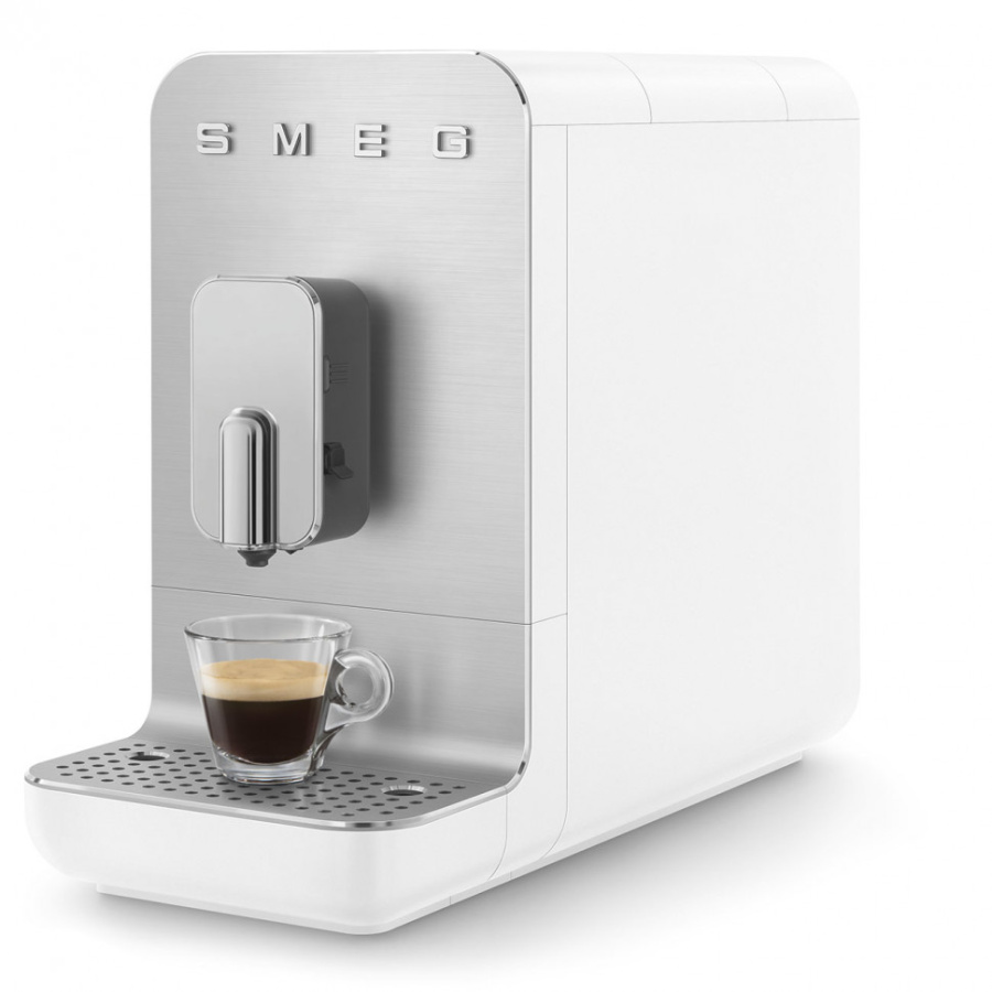 Кофемашина Smeg BCC13WHMEU белый Кофемашина Smeg BCC13WHMEU белый фото