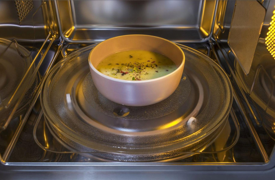 Микроволновая печь Gorenje BMI251SG3BG встр. черный фото