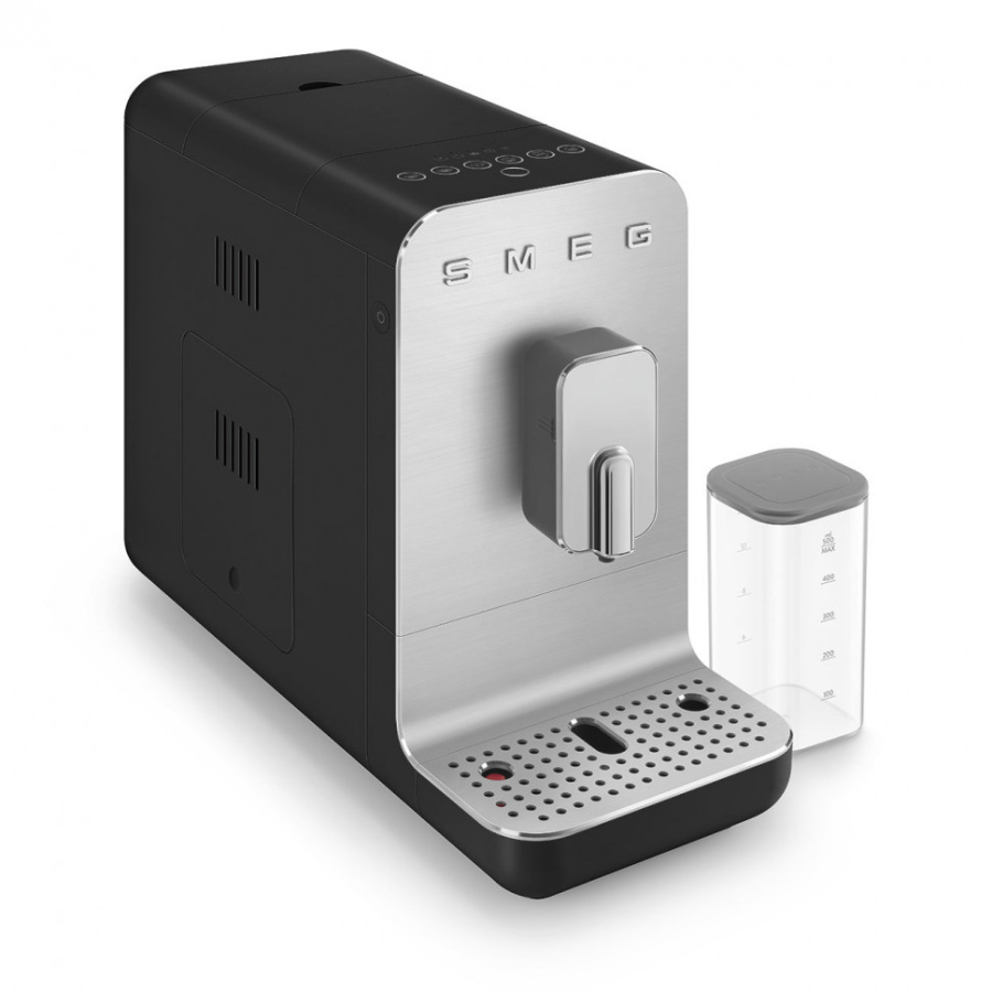 Кофемашина Smeg BCC13BLMEU черный Кофемашина Smeg BCC13BLMEU черный фото